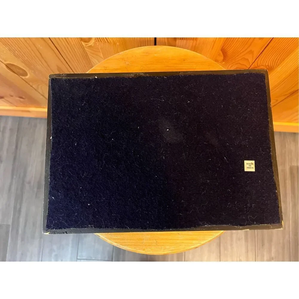 Handmade wood jewelry box from India (7612)
